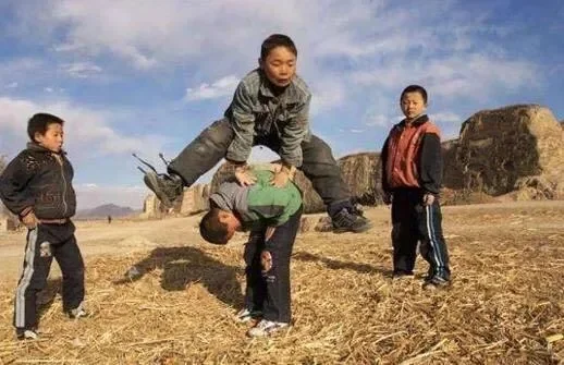 80、90后童年游戏回忆：农村记忆与经典游戏大盘点