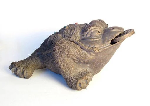 青蛙瓷器现世信物-青蛙瓷器信物神秘传承