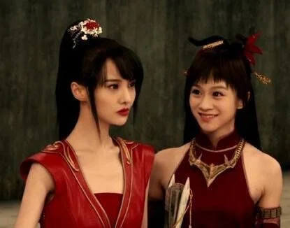 贝微微玩的游戏叫什么-微微电竞游戏选择