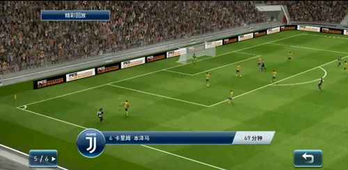 实况球会经理：揭秘球员巅峰年龄与状态发挥