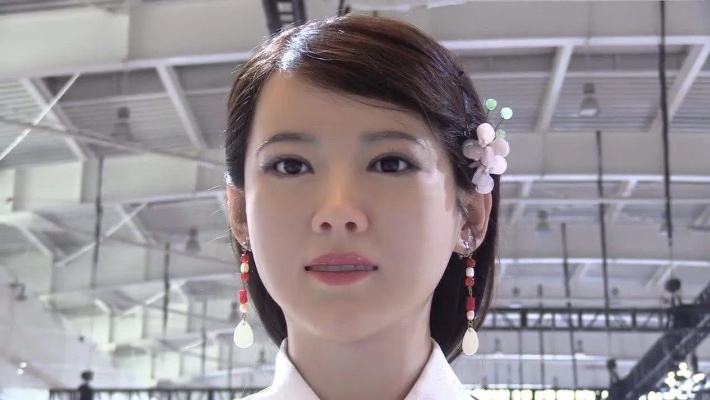 如何低价选购高仿真机器人女友_避坑指南省3万元